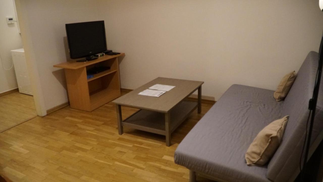 Apart-hotel Zahrebska 4*